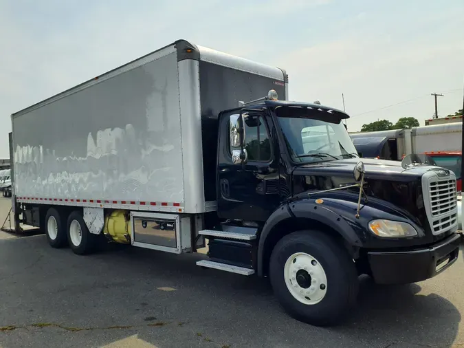 2016 FREIGHTLINER/MERCEDES M2 112