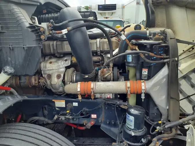 2019 FREIGHTLINER NEW CASCADIA 126