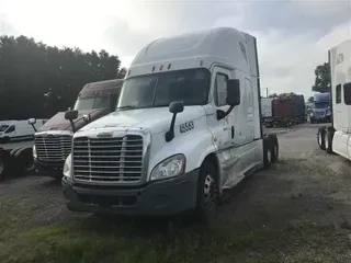 2015 FREIGHTLINER CASCADIA