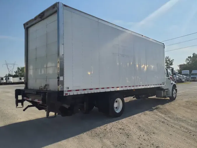 2017 FREIGHTLINER/MERCEDES M2 106
