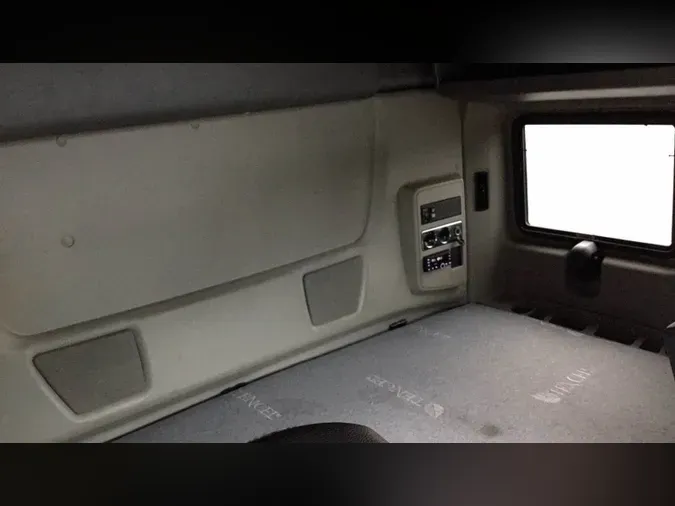 2021 International LTa8a6f32c12b5f7cc1e945a2fd108011d