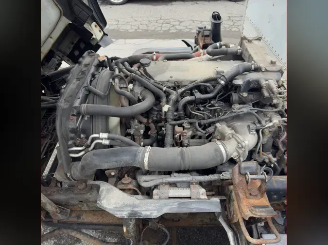 2019 ISUZU NPR HD