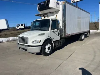 2017 Freightliner M2 106