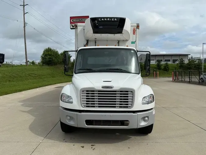 2022 Freightliner BUSINESS CLASS M2 106