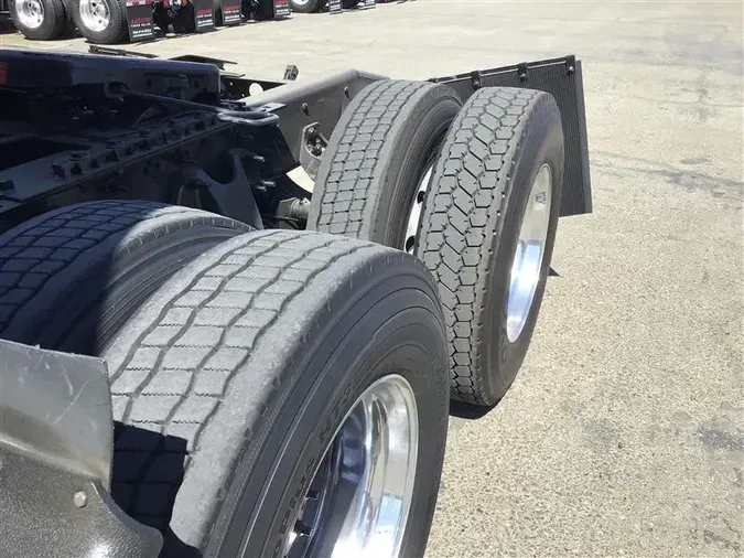 2022 INTERNATIONAL LT625
