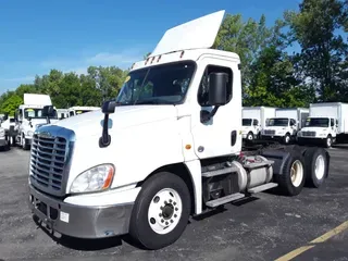 2019 FREIGHTLINER CASCADIA 125