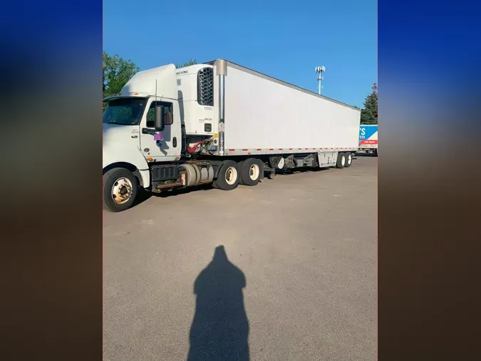 2015 UTILITY TRAILERS VS2RA 48/162/102a8bd2f4edd7bc7ff8580a1fd25ff22ee