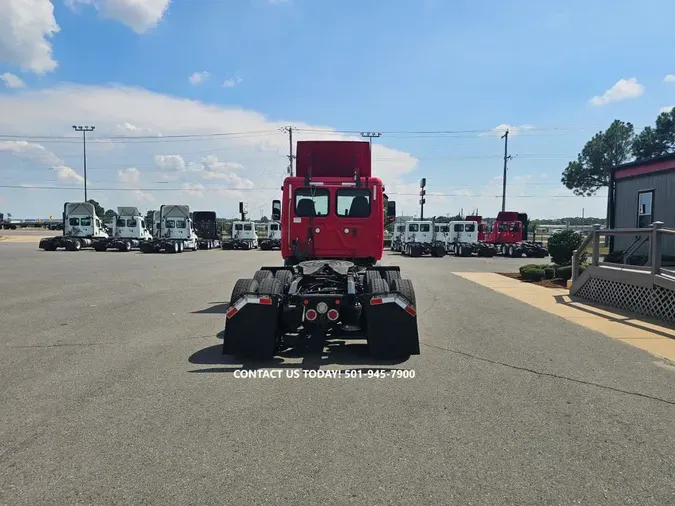 2019 FREIGHTLINER NEW CASCADIA 116