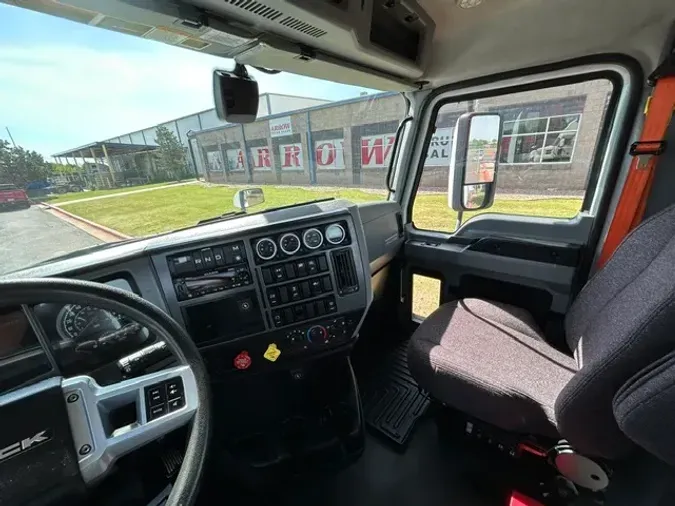 2023 MACK AN64T