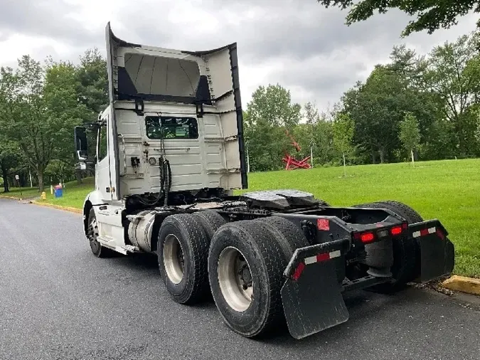 2020 VOLVO VNR64T300a8c41eb6f890e6e8b93f88d6cd04ee59