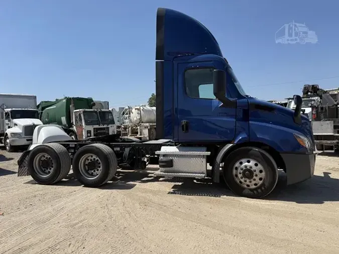 2022 FREIGHTLINER CASCADIA 116a8c628091cc046cbccef59c1f31c2962