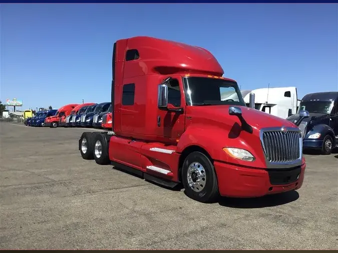 2022 INTERNATIONAL LT625