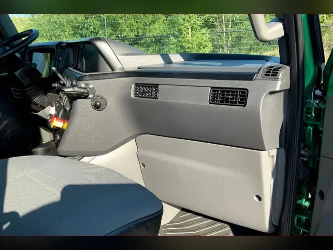 2020 INT LT625 6x4