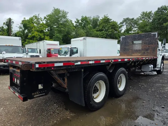 2016 FREIGHTLINER M2 106