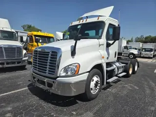 2018 FREIGHTLINER CASCADIA 125