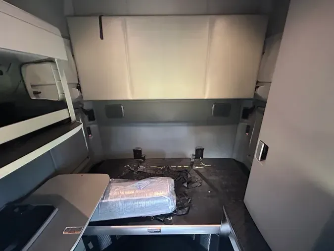 2022 Kenworth T680a8d2b7e1536e63f83984295a3fe05690