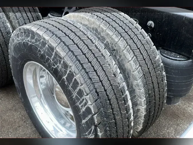 2021 KENWORTH T680