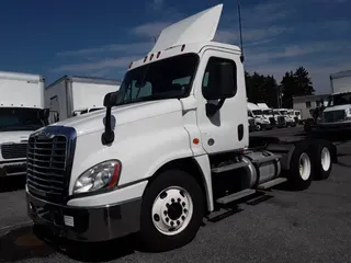 2019 FREIGHTLINER CASCADIA 125
