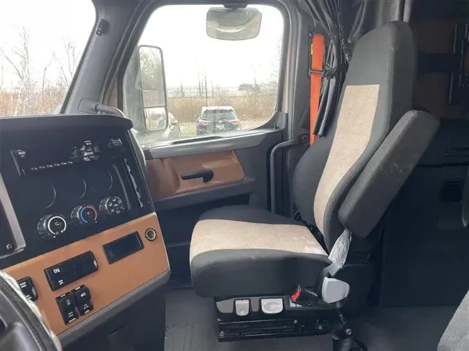 2020 FREIGHTLINER CASCADEVO1