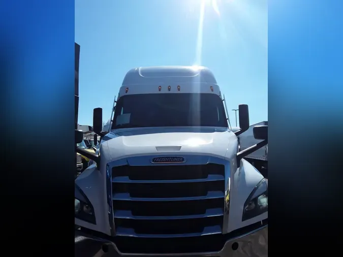2021 FREIGHTLINER/MERCEDES NEW CASCADIA PX12664
