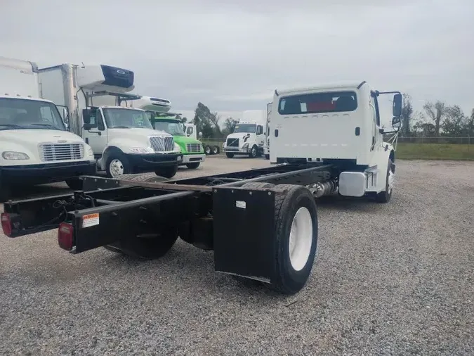 2018 FREIGHTLINER/MERCEDES M2 106