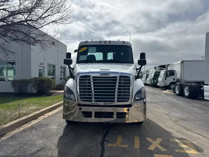 2019 FREIGHTLINER/MERCEDES CASCADIA 125