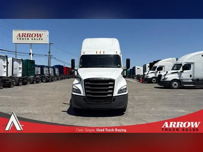 2022 FREIGHTLINER CA126