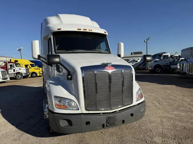 2021 Peterbilt 579