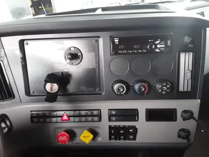 2021 FREIGHTLINER/MERCEDES NEW CASCADIA PX12664a8f755c4ecc81dc0bd7c68681dc09795