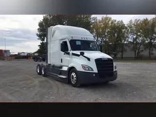 2022 Freightliner Cascadia 126