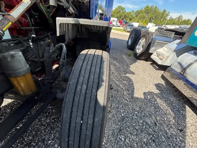 2022 Kenworth T680a9047c122b93ce373a7d6540b621fdd4