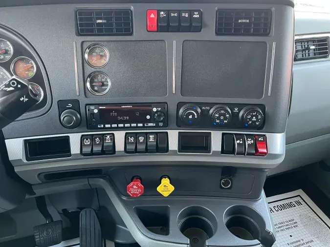 2022 Kenworth T680
