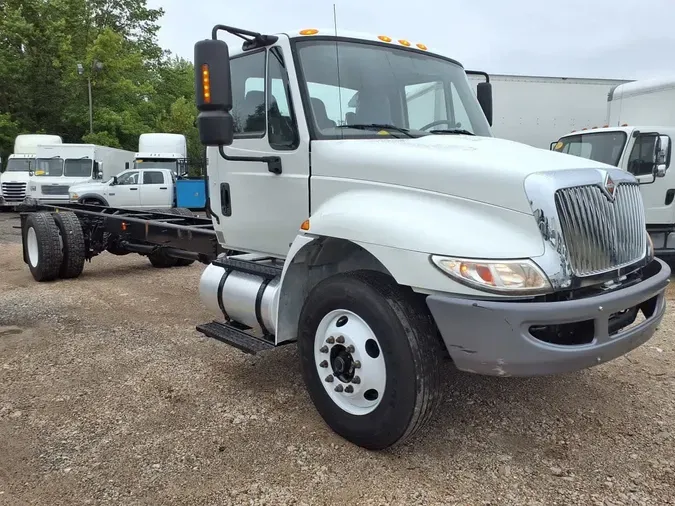 2019 NAVISTAR INTERNATIONAL 4300
