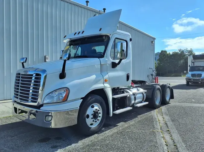 2017 FREIGHTLINER CASCADIA 125a907877e827dc306b5f25f014d80f91a