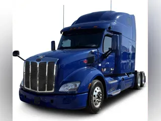 2022 Peterbilt 579