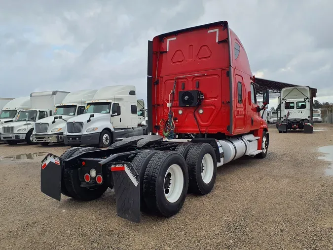 2019 FREIGHTLINER/MERCEDES CASCADIA 125