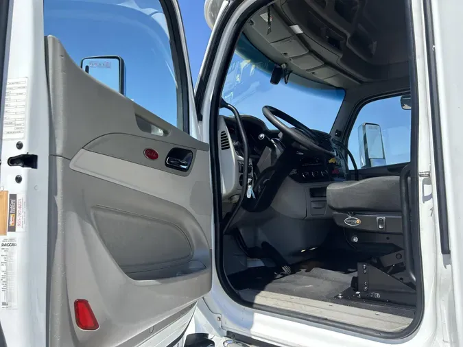 2021 Peterbilt 579
