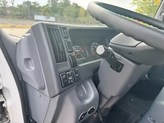 2018 Isuzu NPR-HD