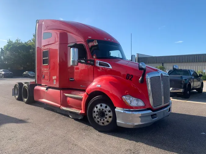 2022 Kenworth T680