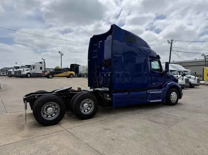 2022 Peterbilt 579a91726e29fbebd445b603ba9516d0e8a