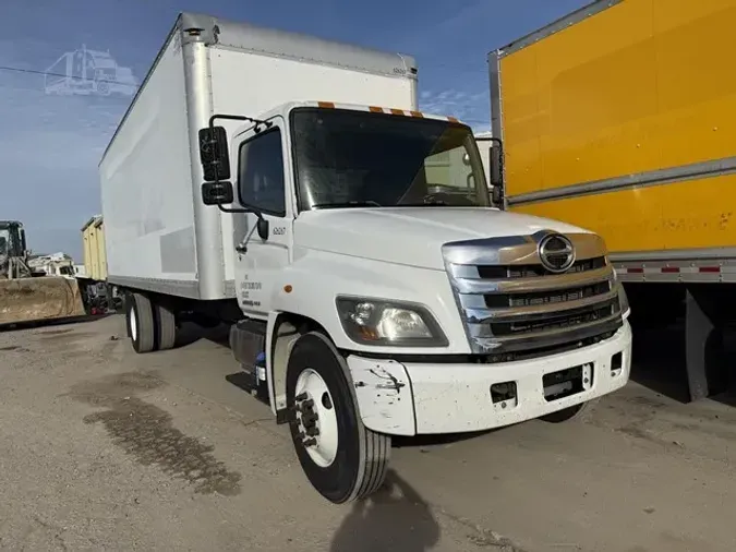 2016 HINO 268a9206a92bca7910e75da6ff97f4ca08e