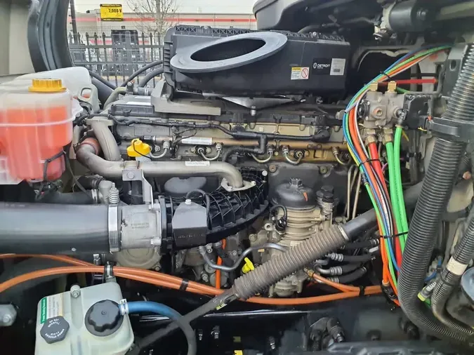 2019 FREIGHTLINER/MERCEDES CASCADIA