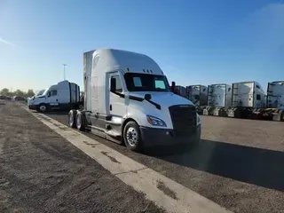 2022 Freightliner Cascadia