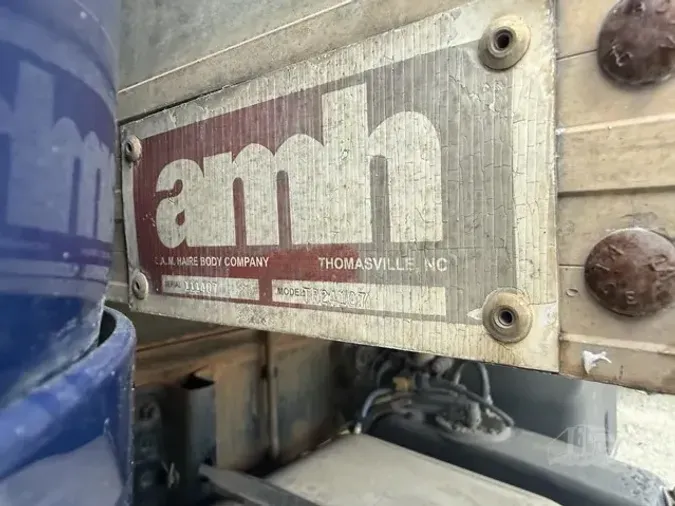 2017 FREIGHTLINER BUSINESS CLASS M2 106a92b3fc441c60cf3f704d98ee0262c1b