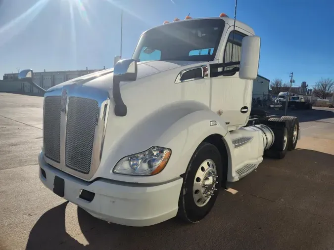 2020 Kenworth T680