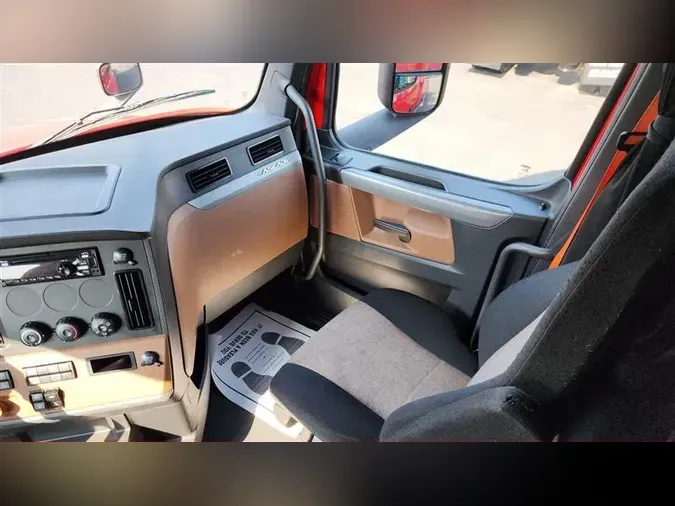 2019 FREIGHTLINER CASCADIA