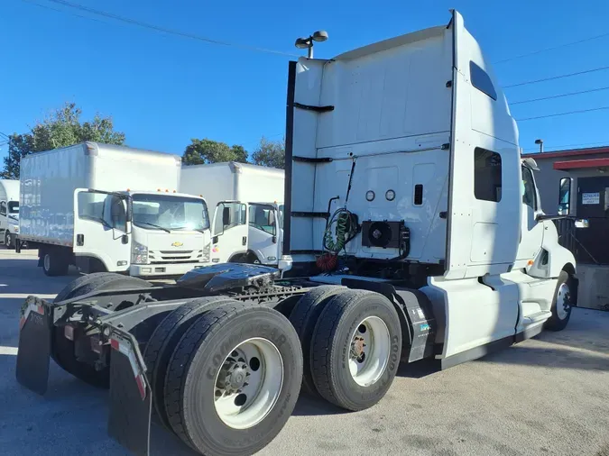 2019 NAVISTAR INTERNATIONAL LT625 SLPR CAB