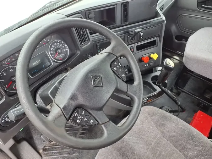 2021 NAVISTAR INTERNATIONAL LT625 DAYCAB S/A