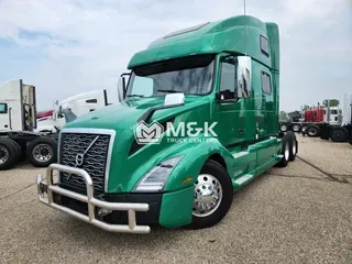 2020 VOLVO VNL64T860