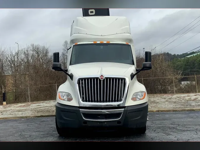 2019 INT LT625 6x4